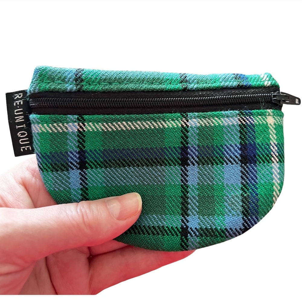 Tartan Coin Purse Half Moon Utility Zipper Pouch RE-UNIQUE Scotland Green Plaid
